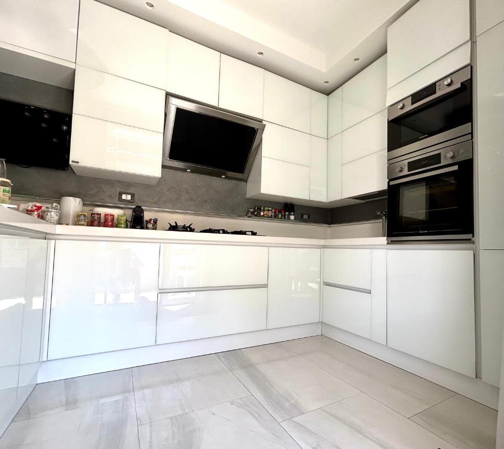 Sismondi New Apt Milánó Kültér fotó